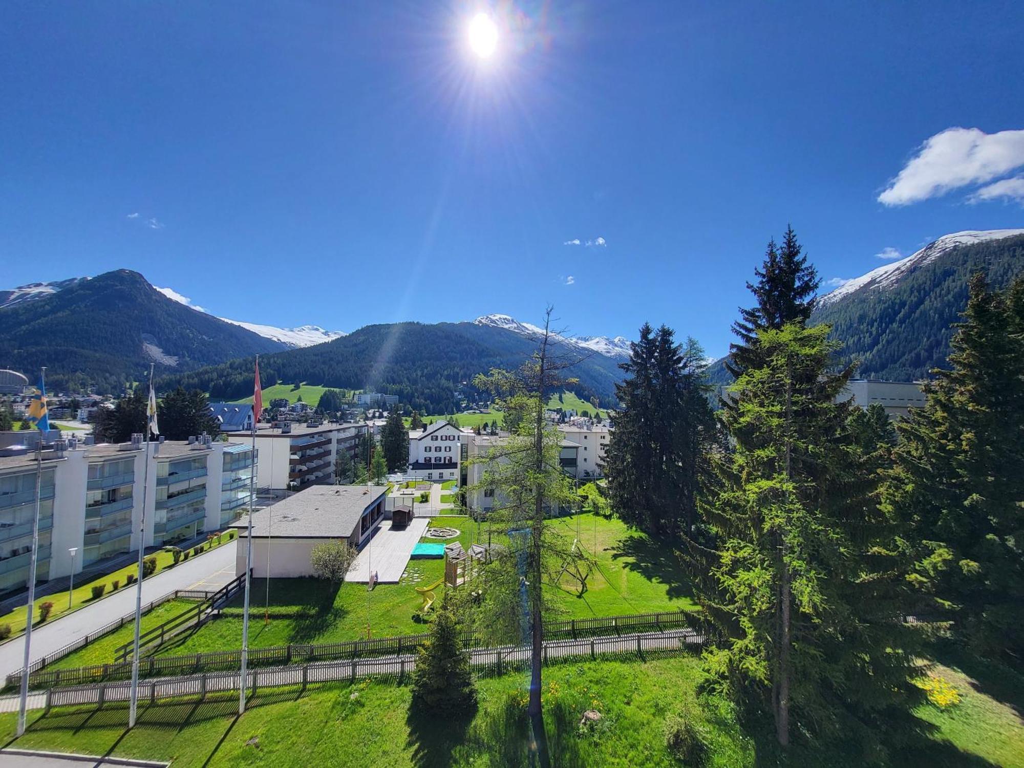 Ferienwohnung Parsenn Peaks Panorama 达沃斯 外观 照片